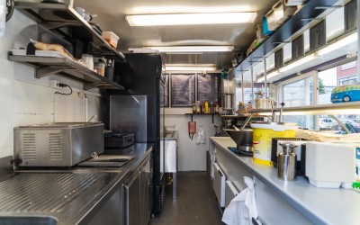 EH 1006 Snackbar bij Peter